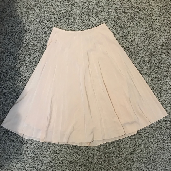 Dkny Dresses & Skirts - 💖 DKNY Blush Pink Pleated Skirt